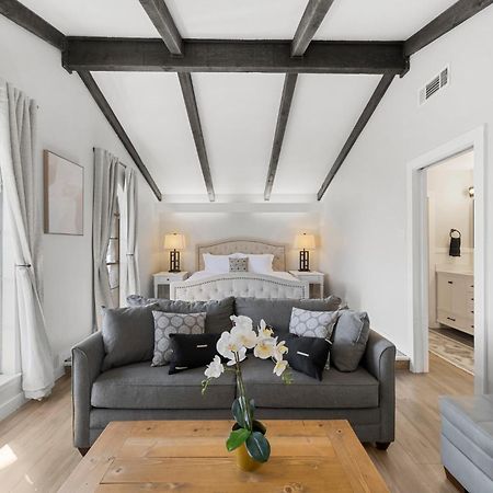 Farm Retreat With Jacuzzi, Fire Pit, Mini Goats, Mini Ponies And Mini Cows Villa San Marcos Room photo
